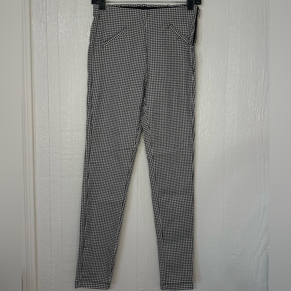 Chocolate USA Women’s Plaid Gingham Skinny Jeggings Pants Black White Sz Medium